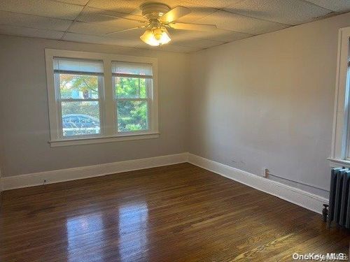 a2-50 The Cres, Babylon, NY, 11702 | Card Image