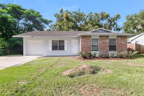 110 Magnolia Ave, SEFFNER, FL, 33584-5024 | Card Image