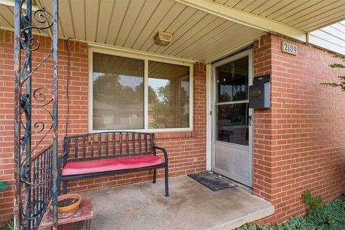 2109 Henderson Drive, Edmond, OK, 73013 | Card Image
