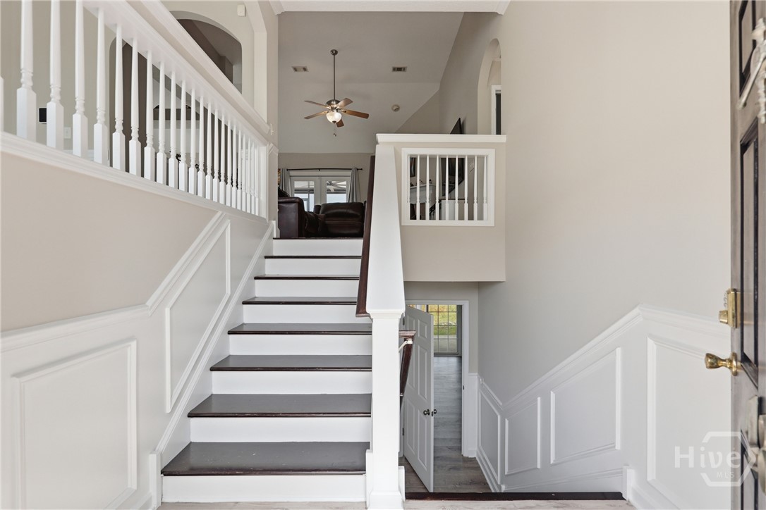 Residential in Richmond Hill 4