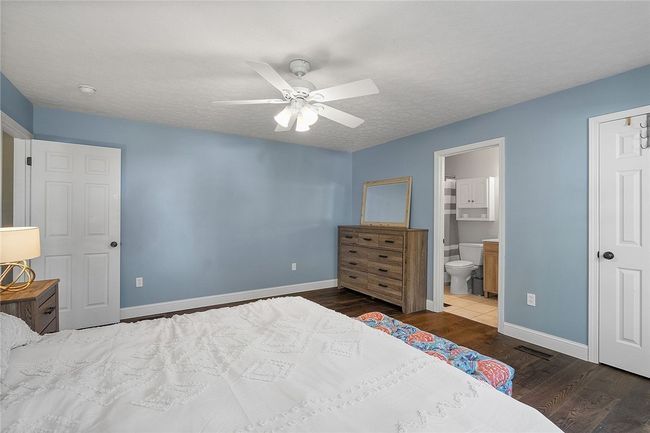 401 Schomburg Ct, House other with 4 bedrooms, 3 bathrooms and 2 parking in Cranberry Twp PA | Image 20