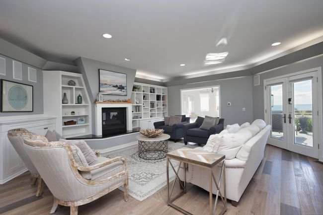 Living Room | Image 9
