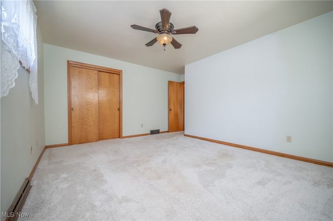 573 Grandview Ave, House other with 3 bedrooms, 2 bathrooms and null parking in East Palestine OH | Image 21