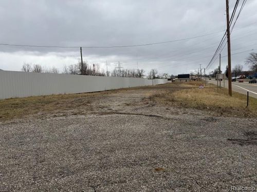 5522 N Dort Hwy, Flint, MI, 48505 | Card Image