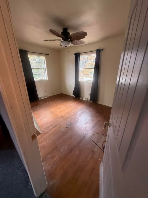 28 Edgemont Dr, Kimberling City, MO, 65686-9642 | Card Image