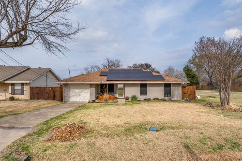 2405 3rd St, Sachse, TX, 75048-3725 | Card Image