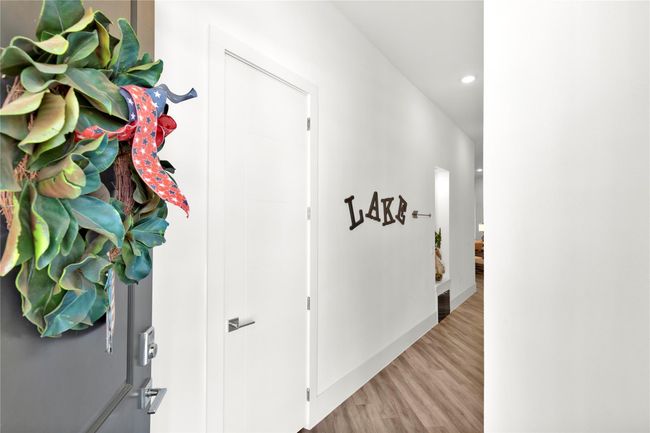 UNIT-412 - 199 Waterpoint Ct, Condo with 3 bedrooms, 3 bathrooms and 2 parking in Montgomery TX | Image 25