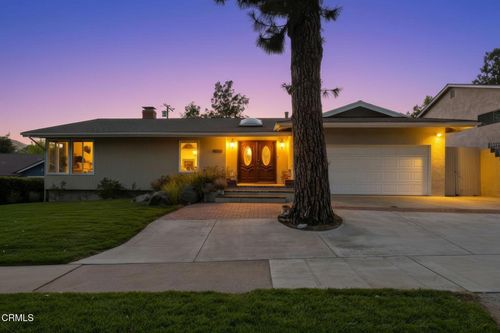 9545 Creemore Pl, Tujunga, CA, 91042-3416 | Card Image