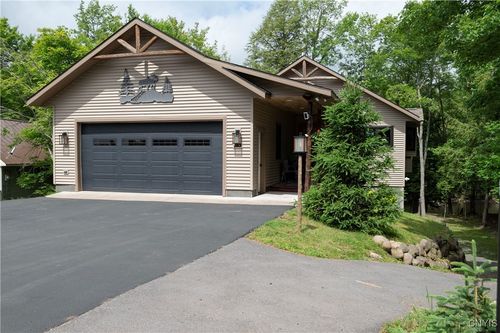 105 Garmon Ave, Old Forge, NY, 13420-7703 | Card Image