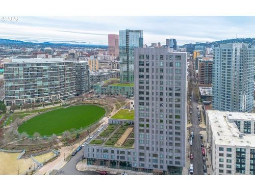 1150 Quimby St, Portland, OR, 97209-2485 | Card Image