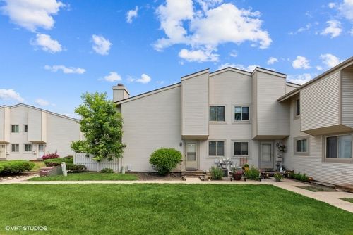 1030 Emerald Dr, Schaumburg, IL, 60173-2038 | Card Image