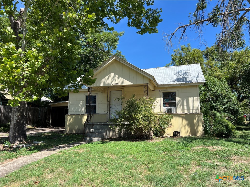 Alexander St, Killeen, TX 76541