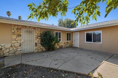 7657 Billings Way, House other with 3 bedrooms, 2 bathrooms and null parking in Sacramento CA | Image 2