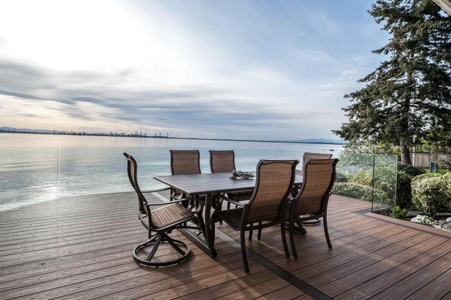 330 Tsawwassen Beach Road, House other with 4 bedrooms, 3 bathrooms and 7 parking in Delta BC | Image 31