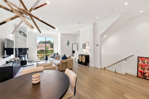 unit-525-4211 Rawlins St, Dallas, TX, 75219-2715 | Card Image