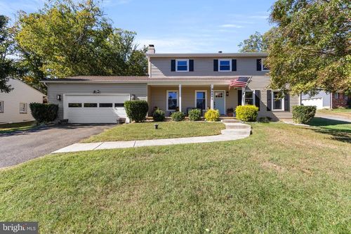 6666 Kelly Rd, Warrenton, VA, 20187-2675 | Card Image