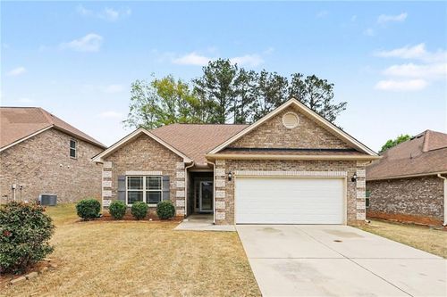 8528 Spivey Village Trl, Jonesboro, GA, 30236-3848 | Card Image