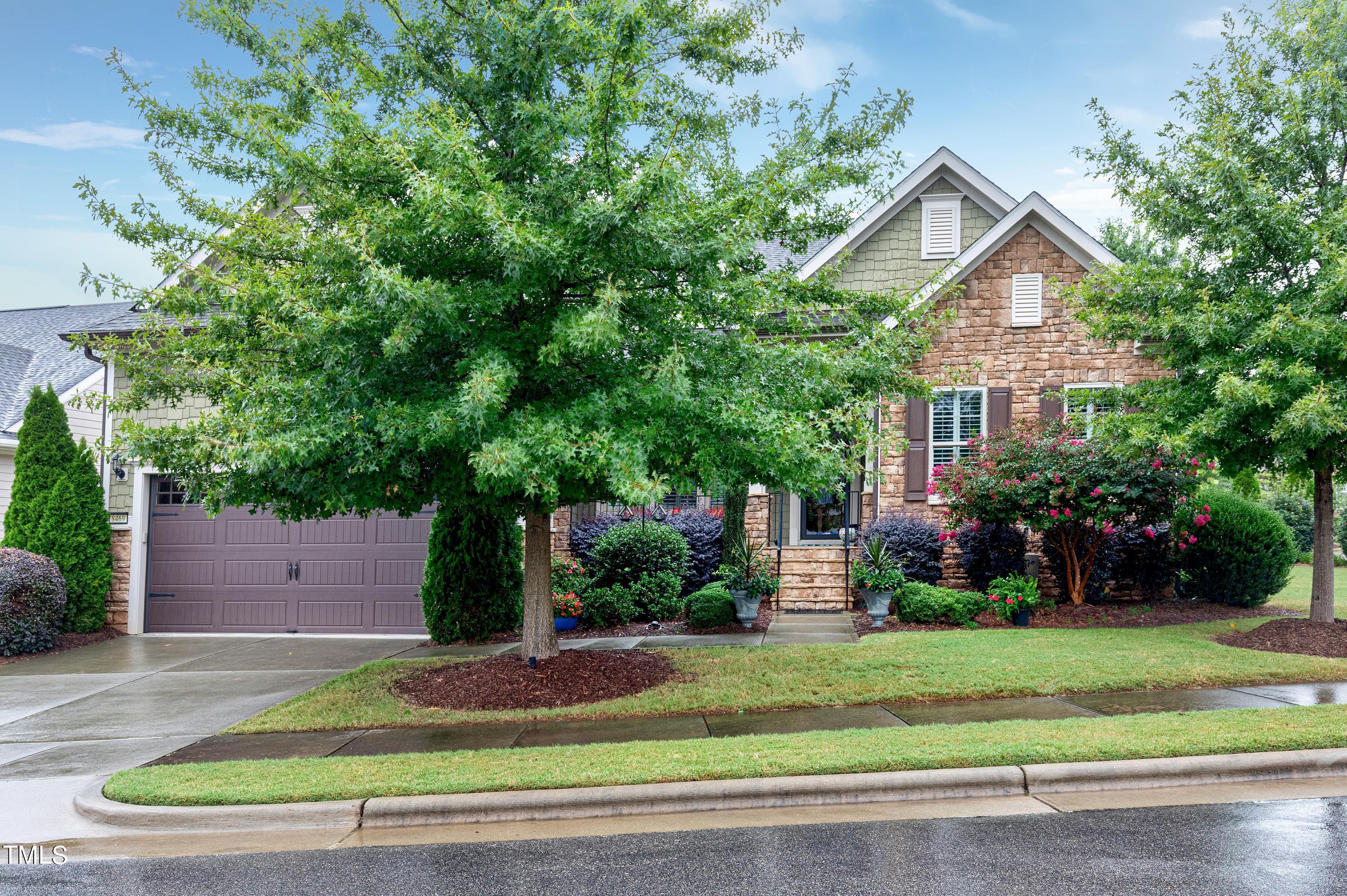 Lentic Ct, Raleigh, NC 27615