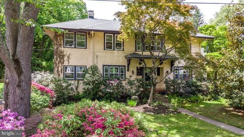 825 Highland Ave, MORRISVILLE, PA, 19067-1073 | Card Image