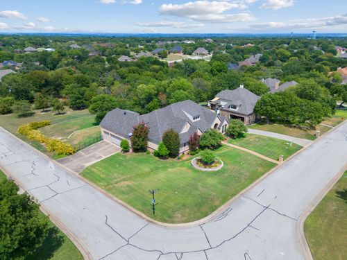 232 Copperwood Dr, Lakeside, TX, 76108-9483 | Card Image