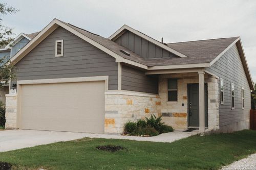 122 Canopy Oak Rd, New Braunfels, TX, 78130-0286 | Card Image