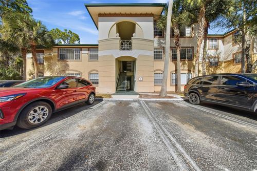 apt-201-17114 Carrington Park Dr, TAMPA, FL, 33647-2613 | Card Image