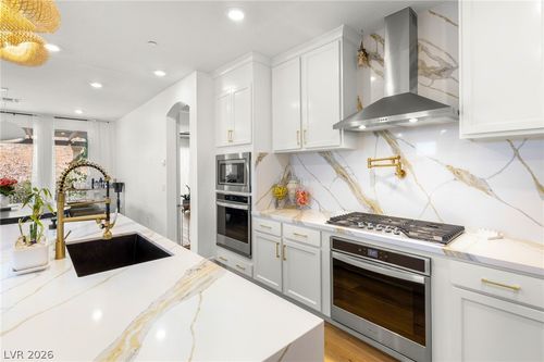 6 Sun Lily Ln, Henderson, NV, 89011-3791 | Card Image