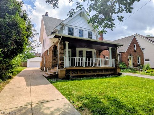 3270 Yorkshire Rd, Cleveland Heights, OH, 44118-2529 | Card Image