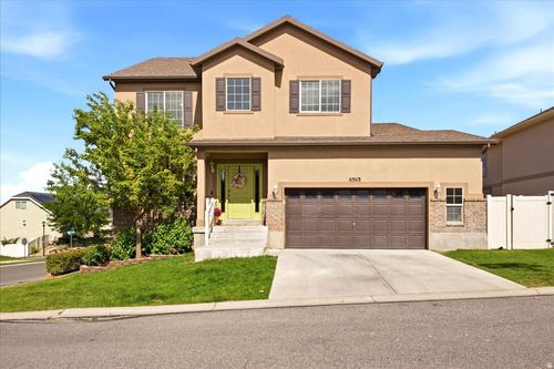 6563 S Grayline Ct, West Valley City, UT, 84081-5525 | Card Image