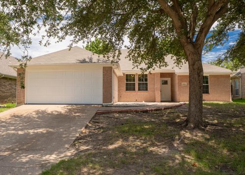 5424 Appalachian Way, Fort Worth, TX, 76123-2821 | Card Image