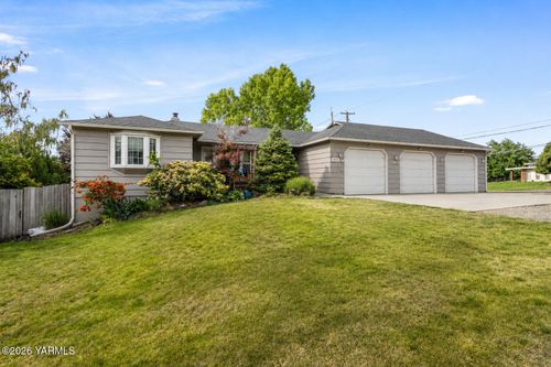 5512 W Lincoln Ave, Yakima, WA, 98908-2810 | Card Image