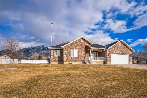 877 200, Mona, UT, 84645-7852 | Card Image