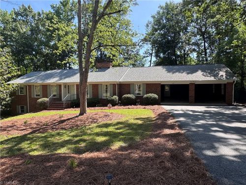 603 Shannon Rd, Asheboro, NC, 27203-6653 | Card Image