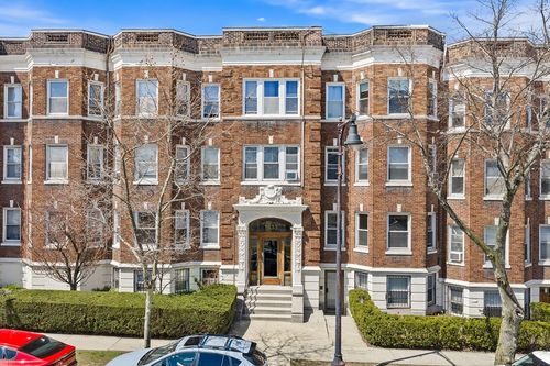 12-1633 Commonwealth Ave, Boston, MA, 02135-4928 | Card Image