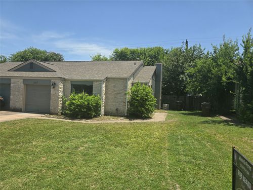 1417 Hyridge Cir, Round Rock, TX, 78664-6684 | Card Image