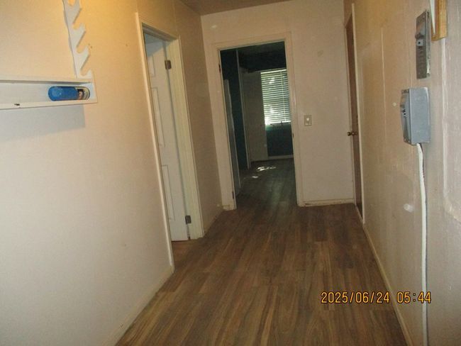 420 Juniper Rd, House other with 3 bedrooms, 2 bathrooms and 3 parking in Bronte TX | Image 14