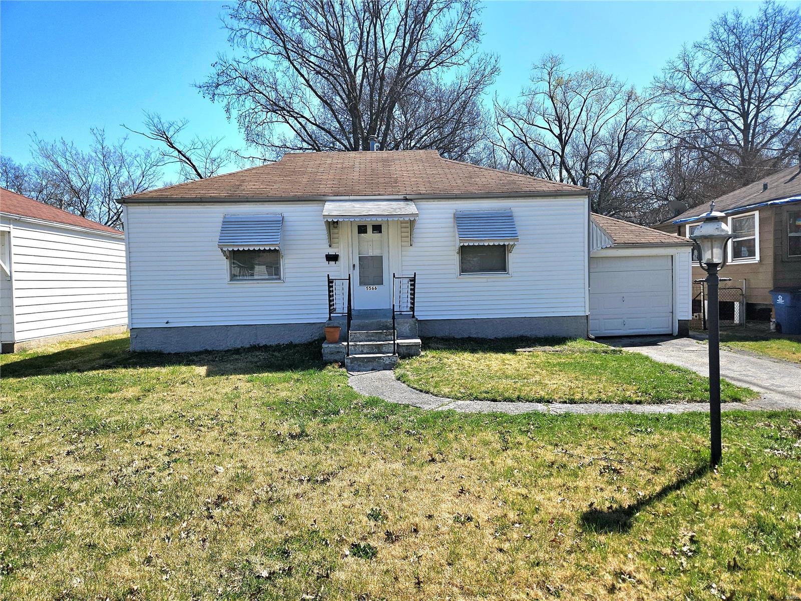 Sunbury Ave, Saint Louis, MO 63136