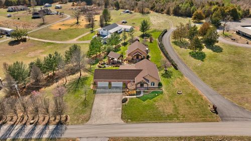 745 Colyer Rd, Bronston, KY, 42518-9450 | Card Image