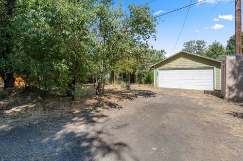 3345 Hwy 66, Ashland, OR, 97520 | Card Image