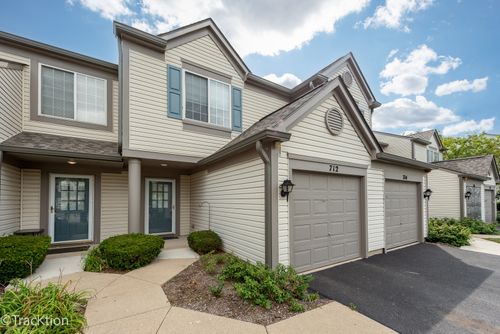 712 Blossom Ct, Naperville, IL, 60540-1840 | Card Image