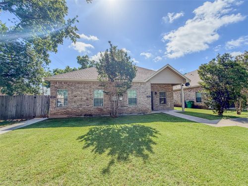 1101 Cates St, Bridgeport, TX, 76426-3037 | Card Image