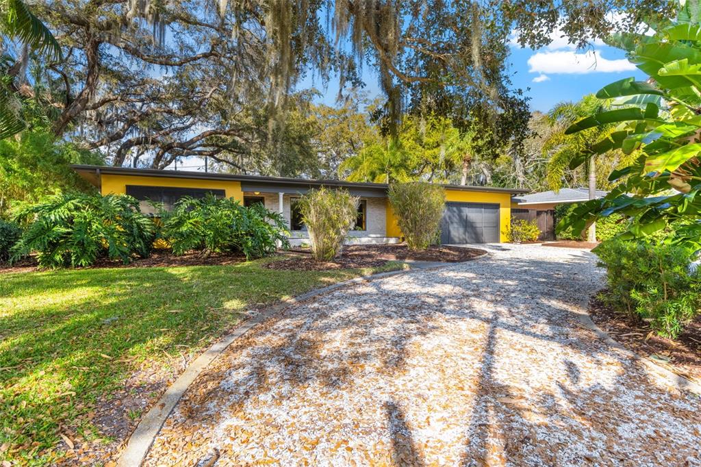 3220 San Bernardino Street, Sold in CLEARWATER Zoocasa