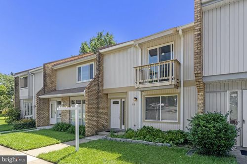 1118 Shannon Pl, HERNDON, VA, 20170-3507 | Card Image