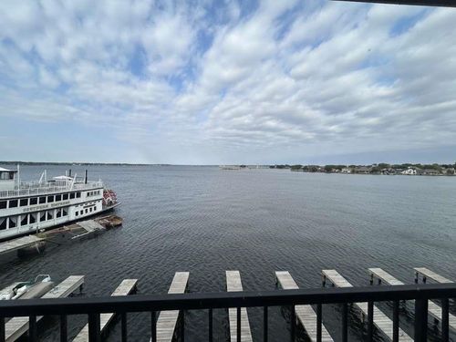 303-7039 Kingston Cove Ln, Willis, TX, 77318-9192 | Card Image