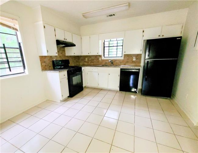 1225 Creek Forest Ct Nw, Townhouse with 3 bedrooms, 2 bathrooms and null parking in Conyers GA | Image 6