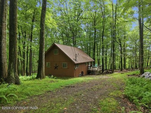 32 Mountain View Drive, Pocono Lake, PA, 18347 | Card Image