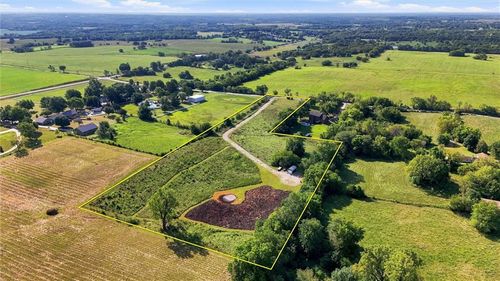 00000 Honey Creek Rd, Tonganoxie, KS, 66086 | Card Image