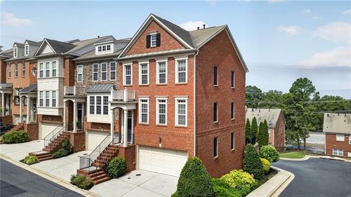 3380 Triview Sq, Atlanta, GA, 30339-4923 | Card Image