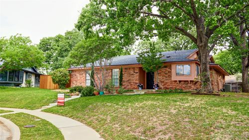 129 Edgewood Dr, Coppell, TX, 75019-5801 | Card Image