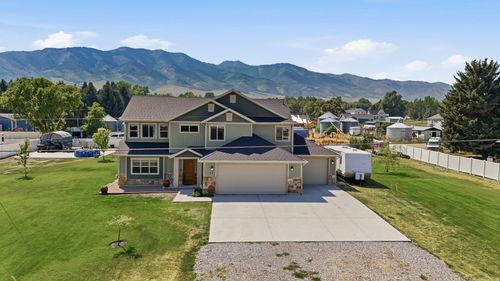 35 N 200 E, Clarkston, UT, 84305-7706 | Card Image